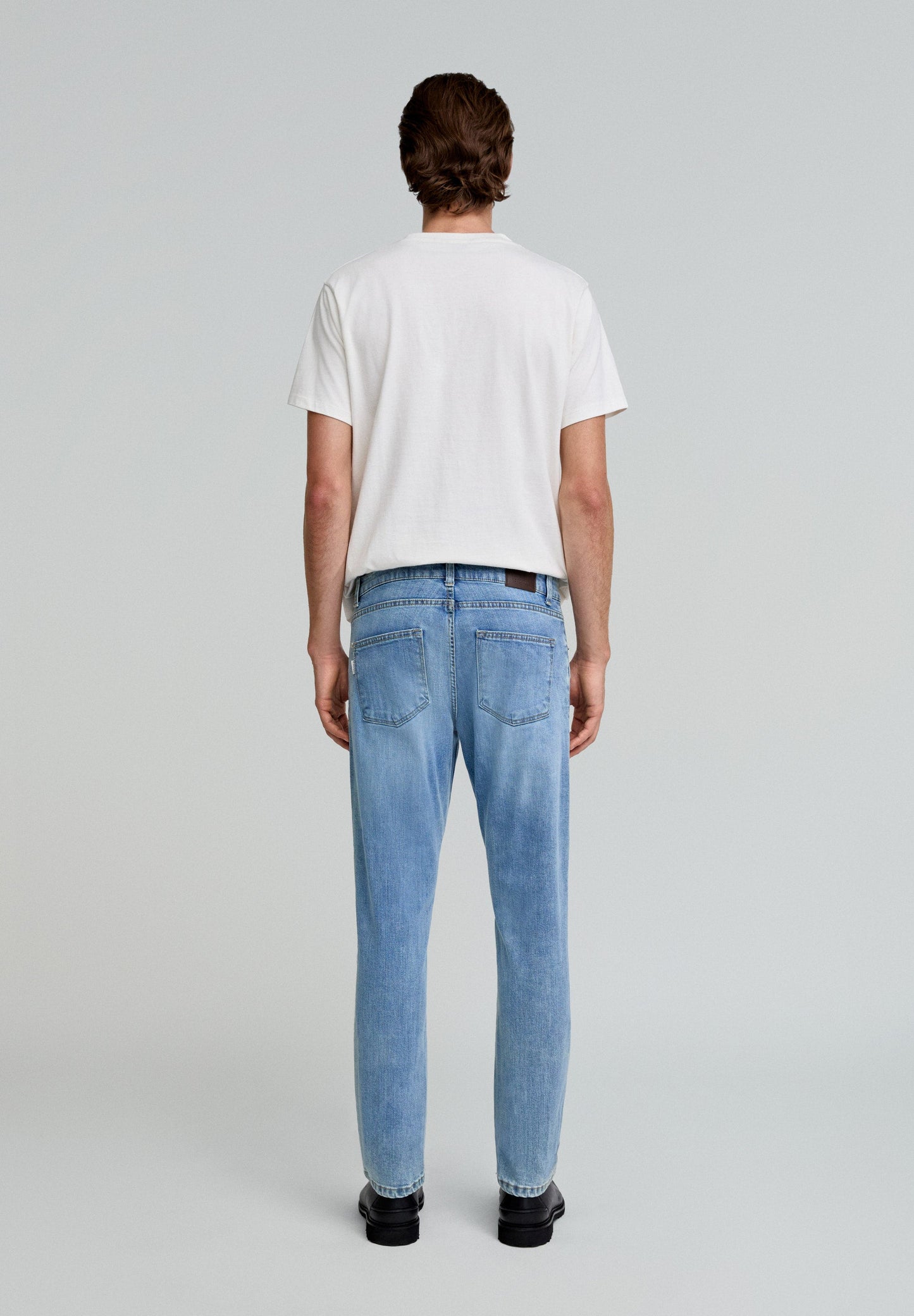 BASIC-JEANS SLIM FIT