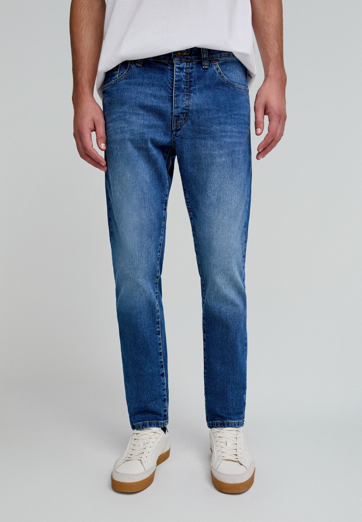BASIC-JEANS SLIM FIT