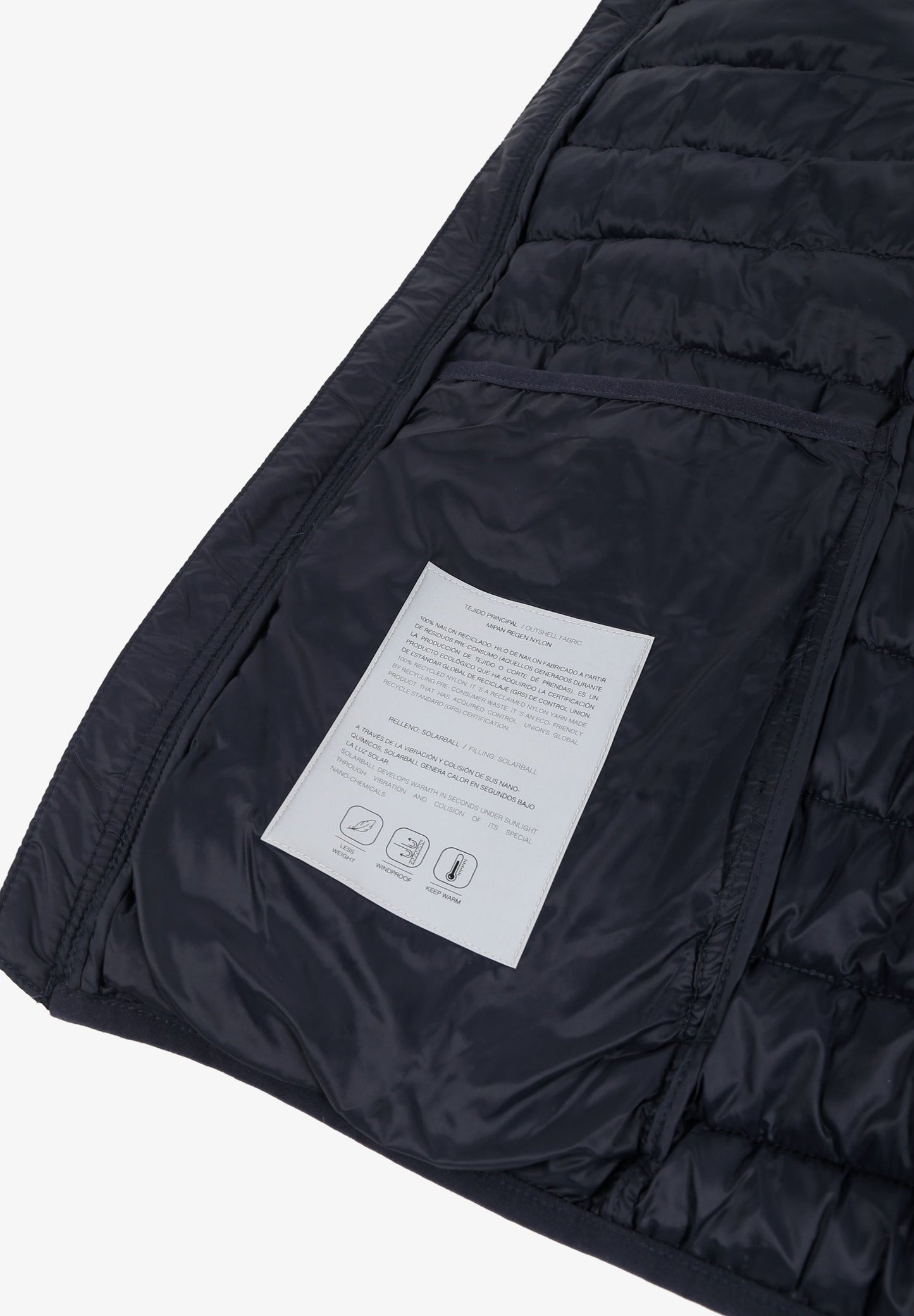 STEPPJACKE MIT TOTENKOPF