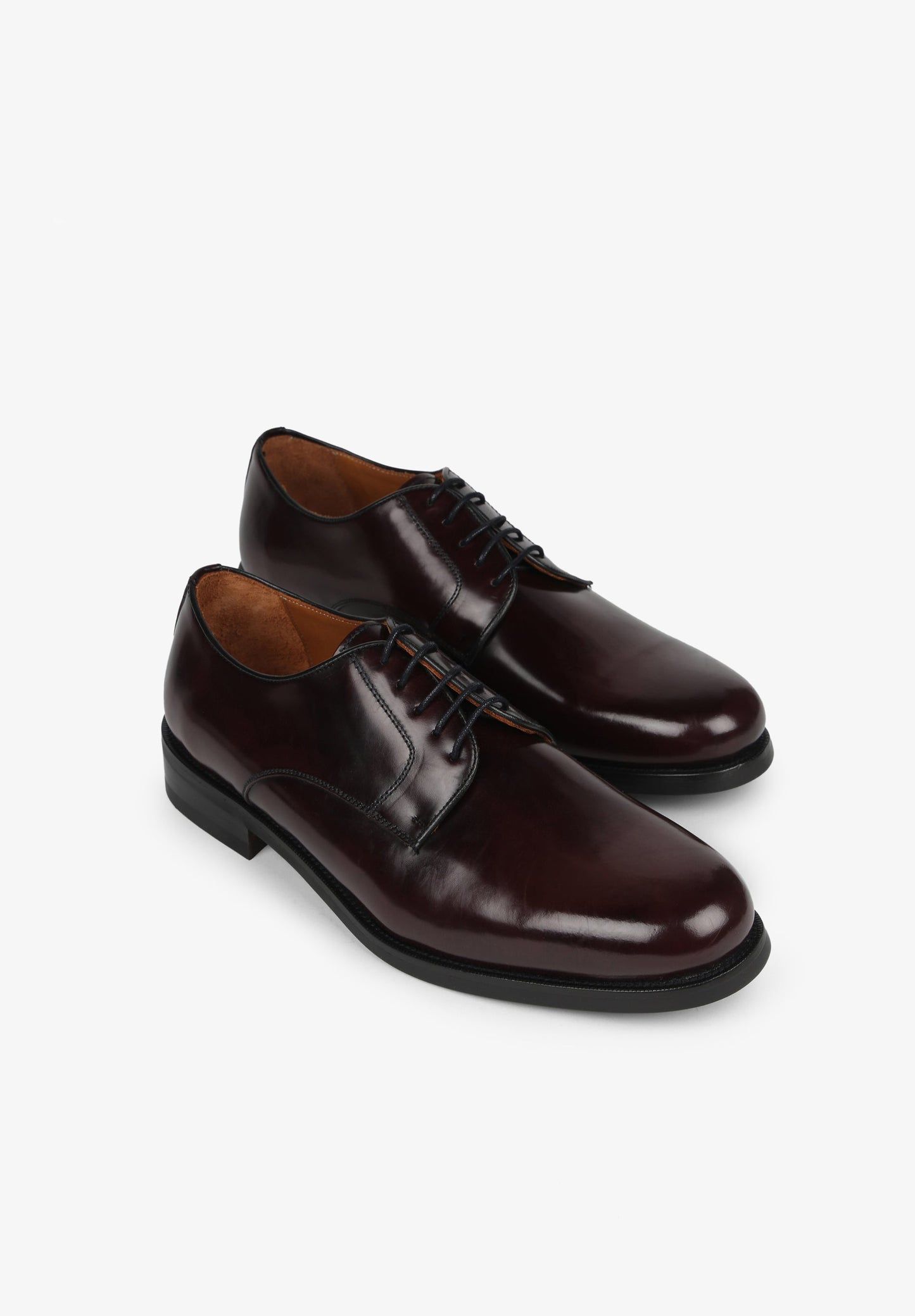 SCHNÜRSCHUHE AUS LEDER