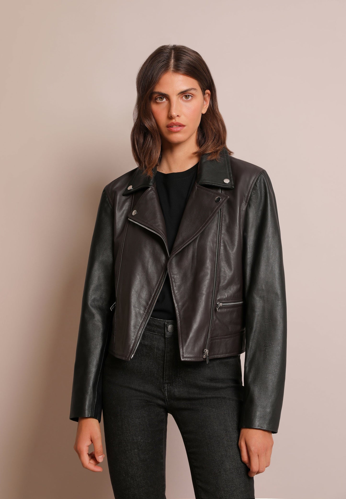 LEATHER BIKER