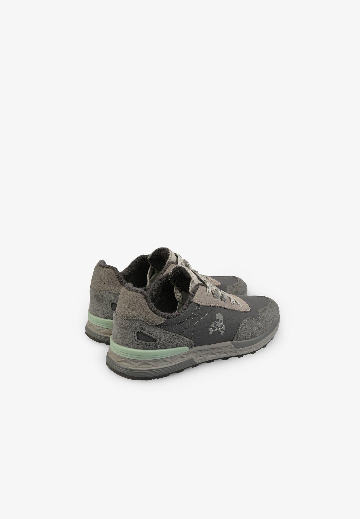 SNEAKER MIT SEITLICHEM TOTENKOPF