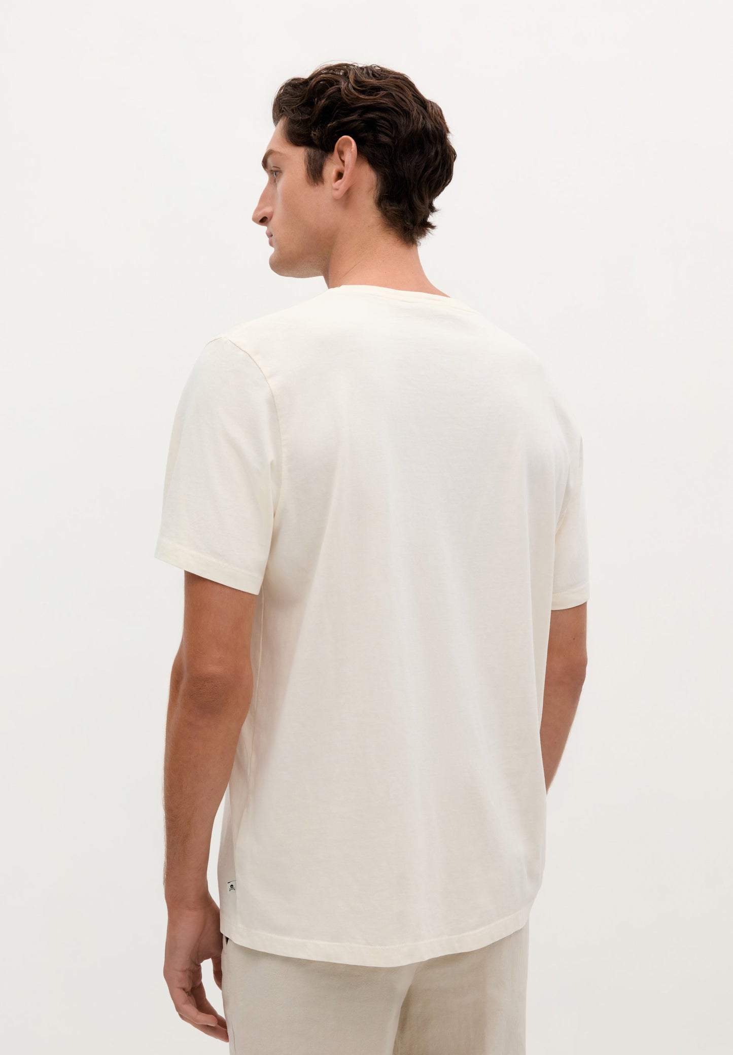 BASIC-SHIRT IM RELAXED-FIT MIT TOTENKOPF