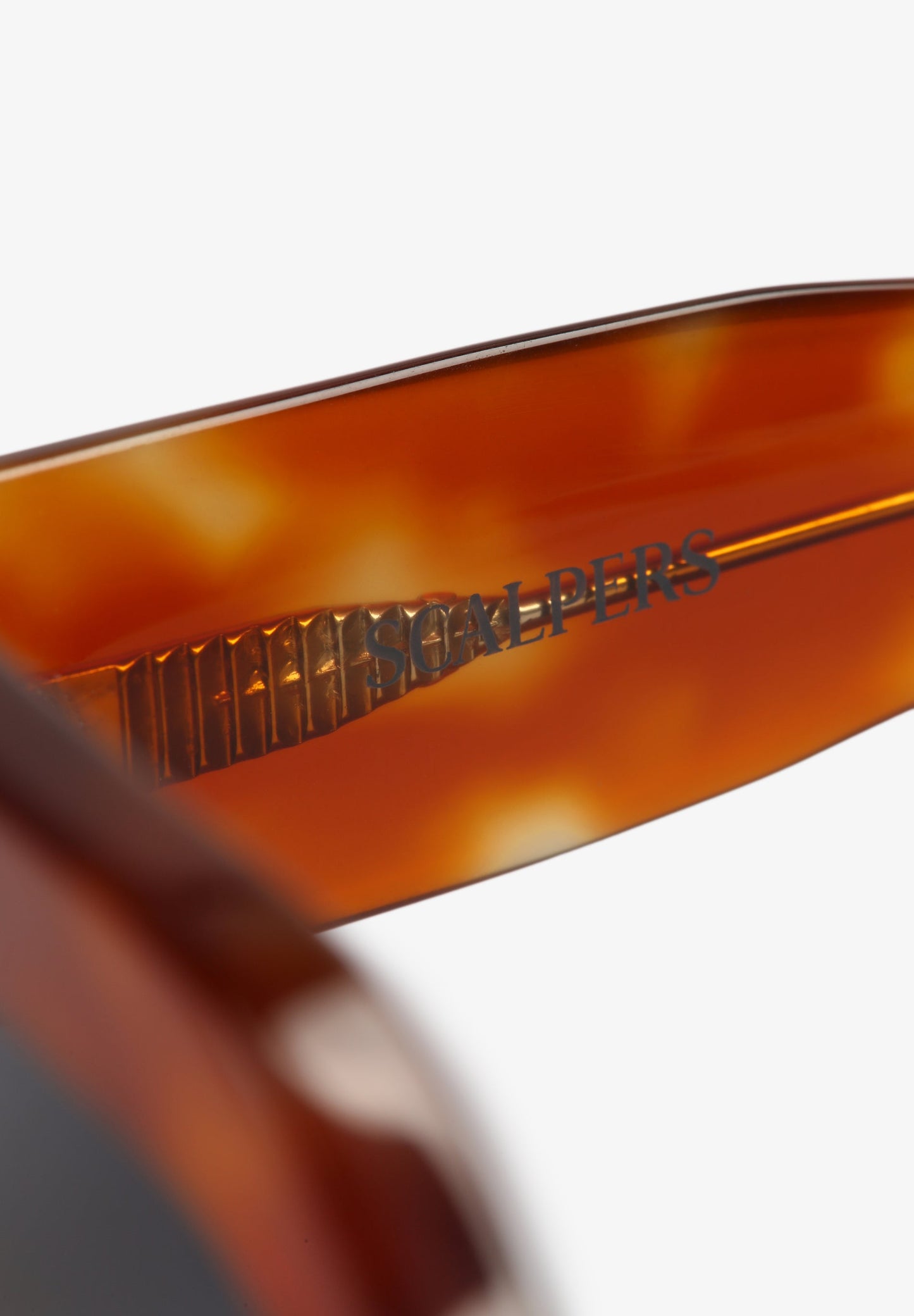 RECHTECKIGE SONNENBRILLE MIT KUNSTSTOFFGESTELL