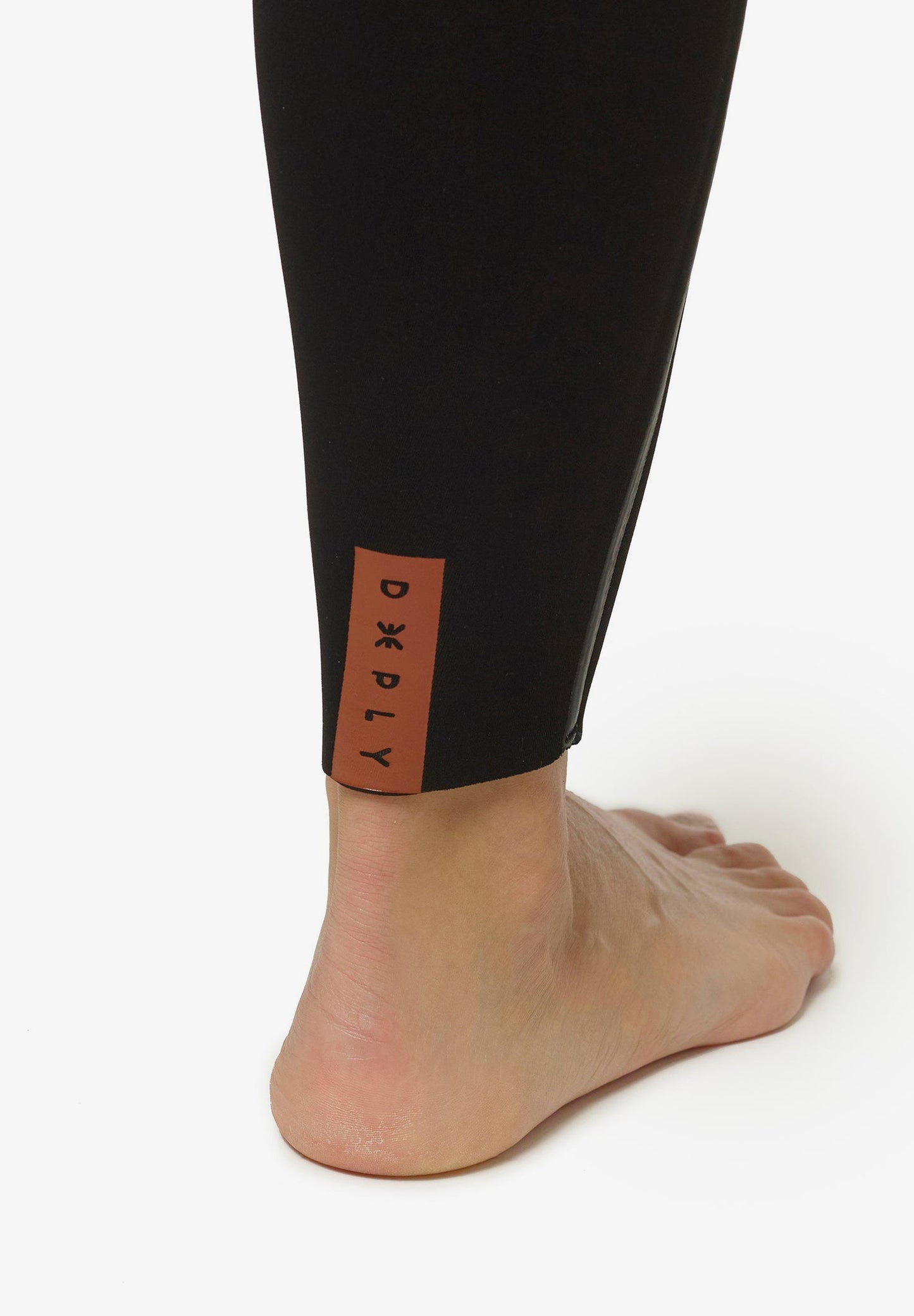 WETSUIT WOMAN EXPLORER 4/3 CHEST ZIP