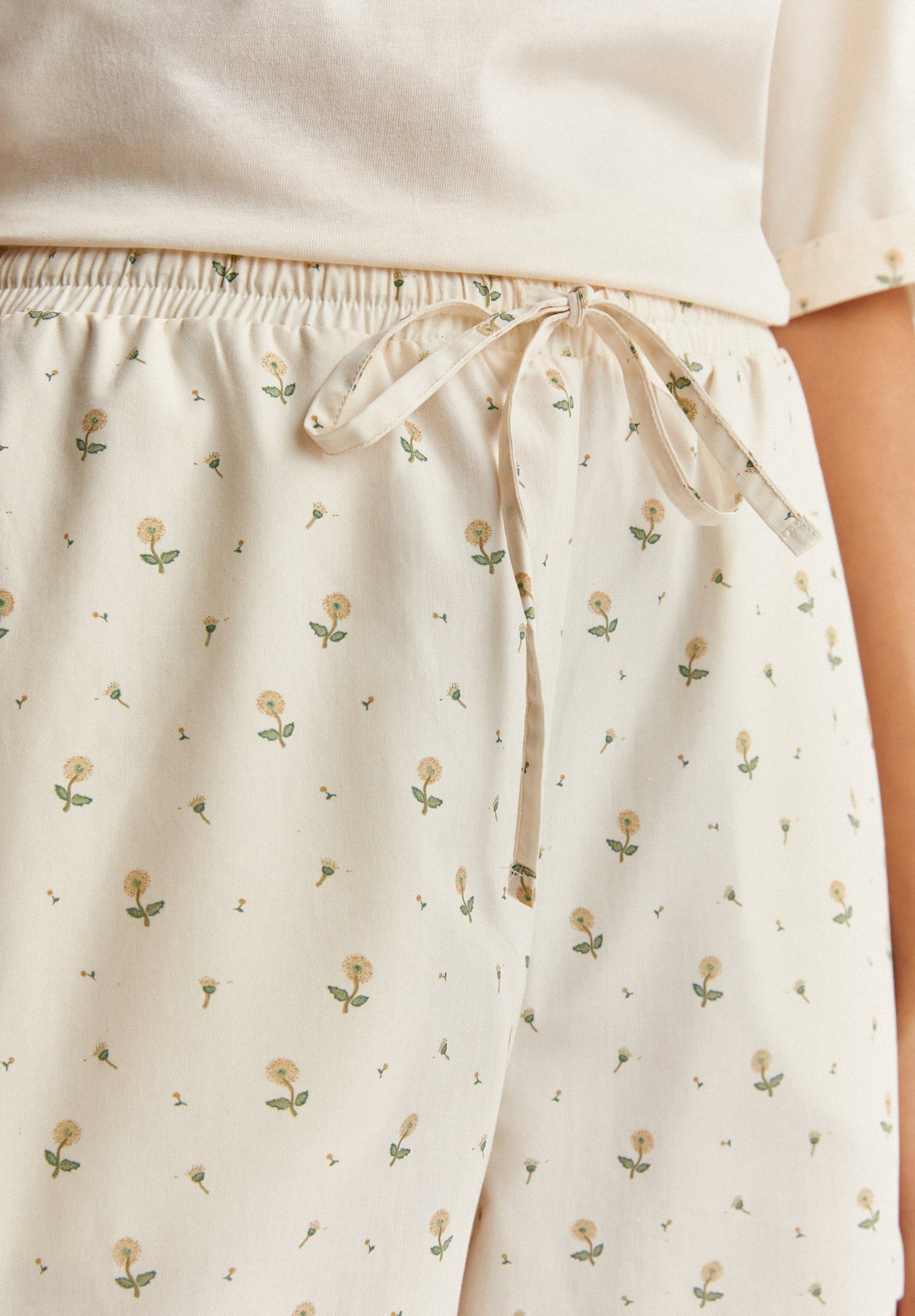 PYJAMA MIT PRINT-DETAILS