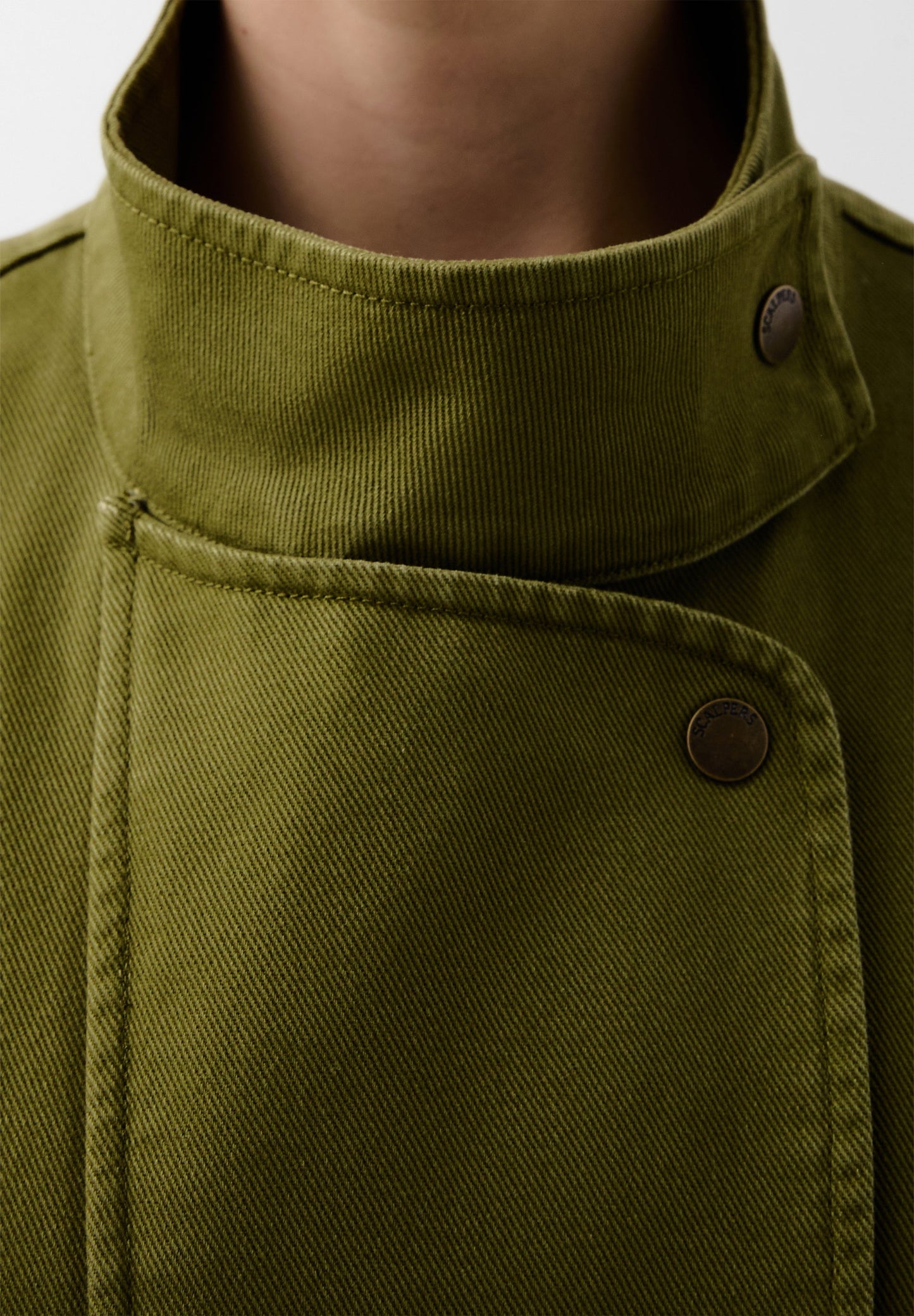LEICHTER PARKA MIT TASCHEN