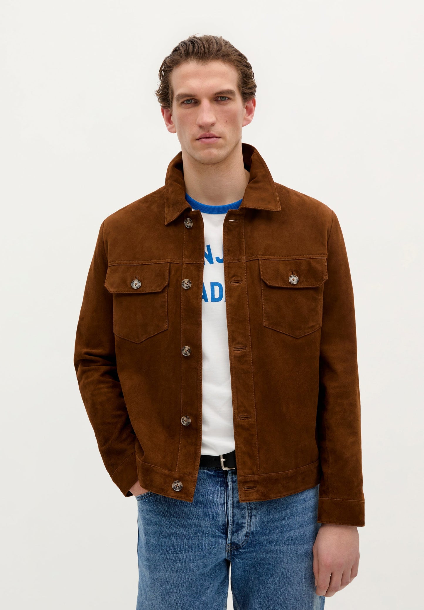LEDERJACKE MIT KNÖPFEN