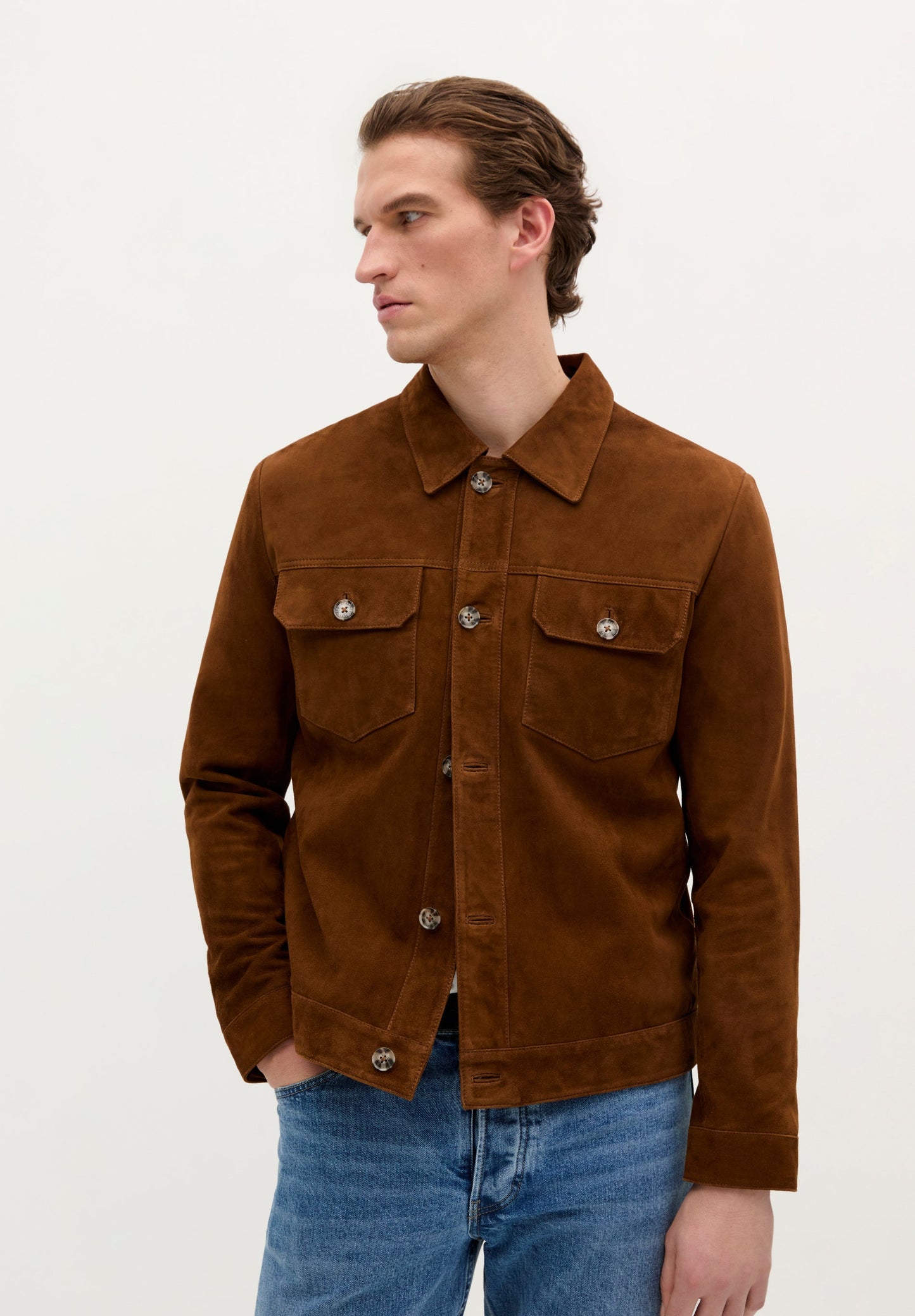 LEDERJACKE MIT KNÖPFEN