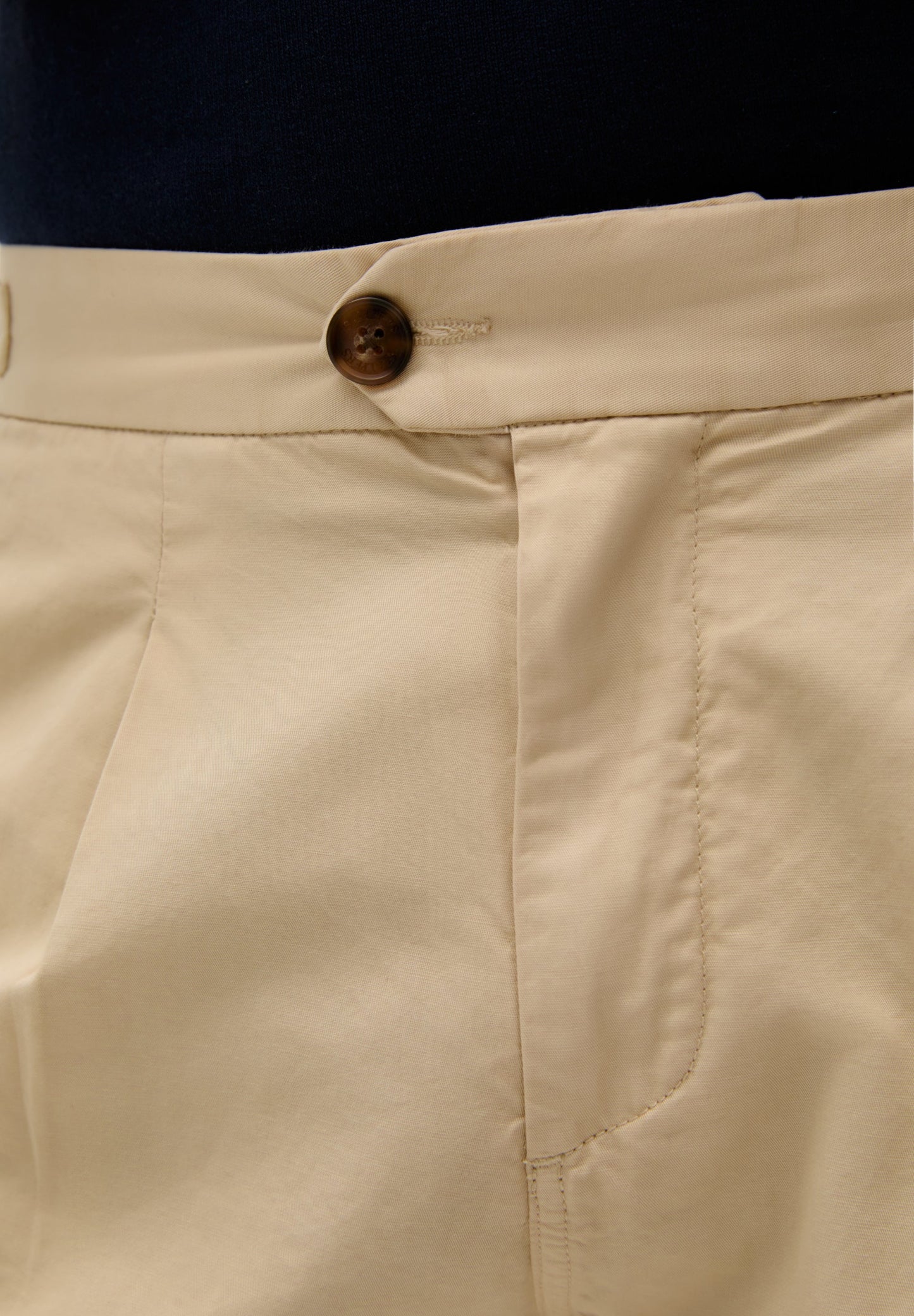 CHINOHOSE MIT BUNDFALTEN
