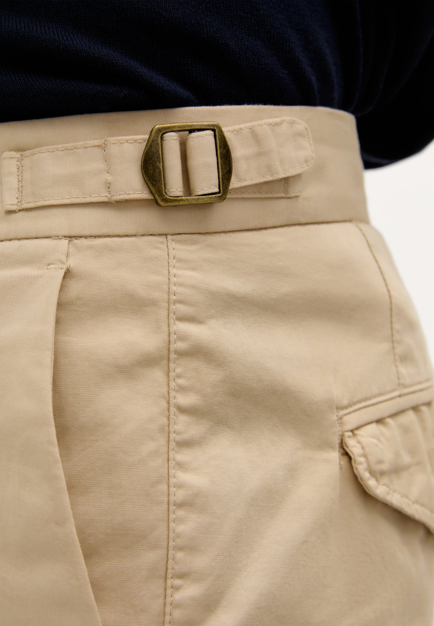 CHINOHOSE MIT BUNDFALTEN