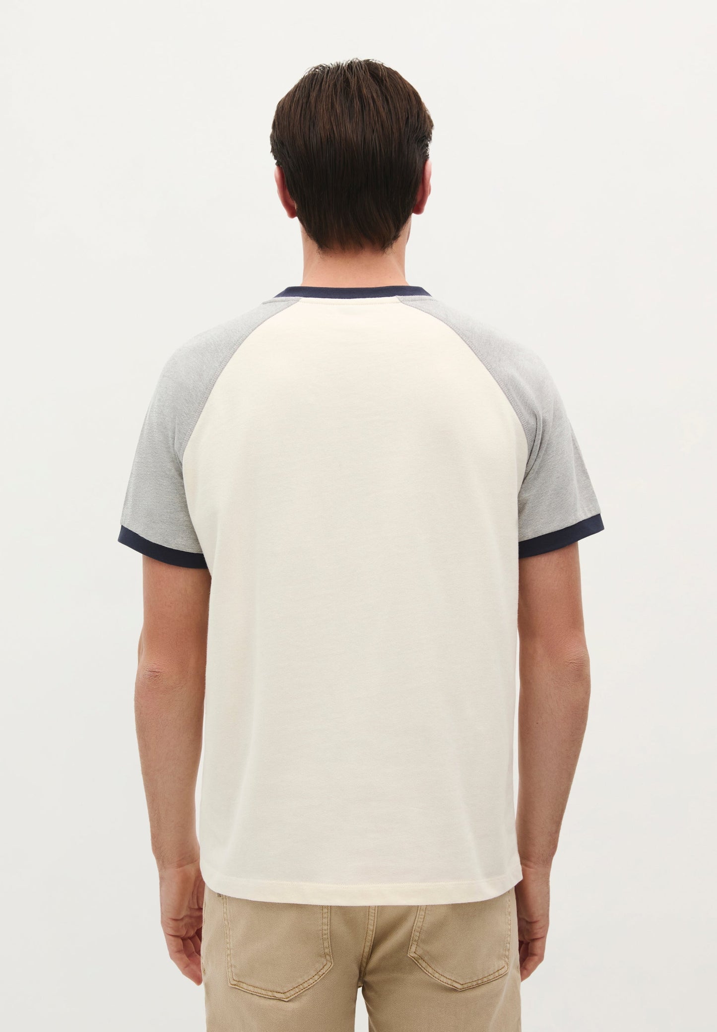 T-SHIRT MIT KONTRAST-RIBBÜNDCHEN