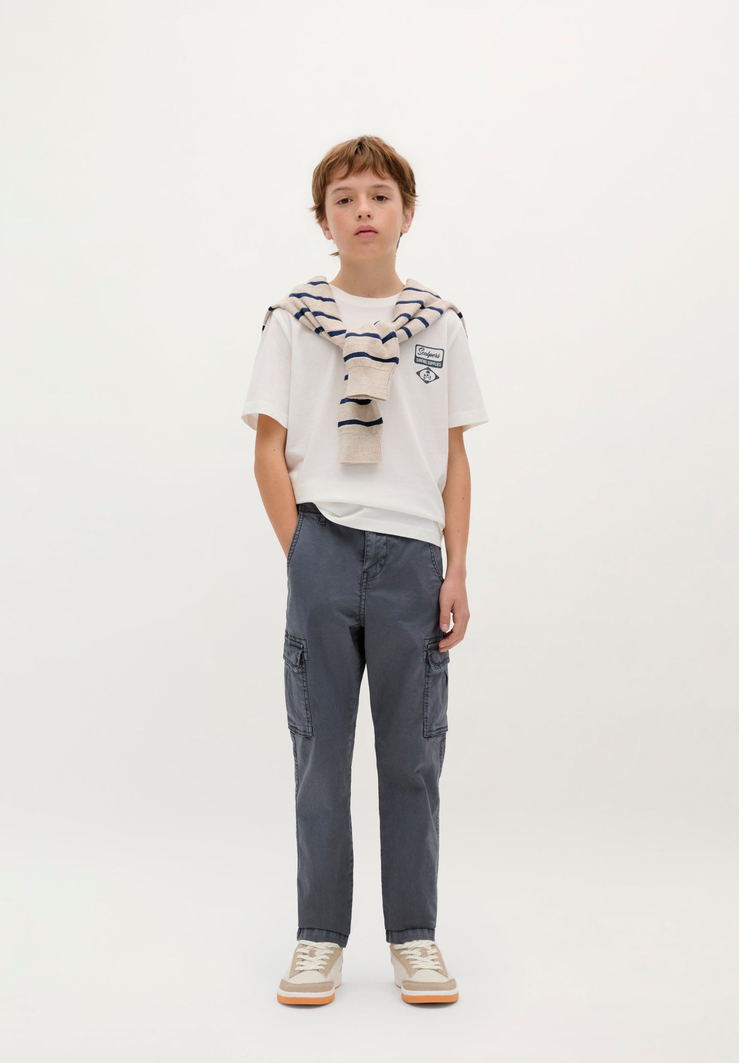 T-SHIRT MIT SURFPRINT