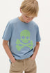 T-SHIRT MIT TOTENKOPFPRINT UND WELLEN