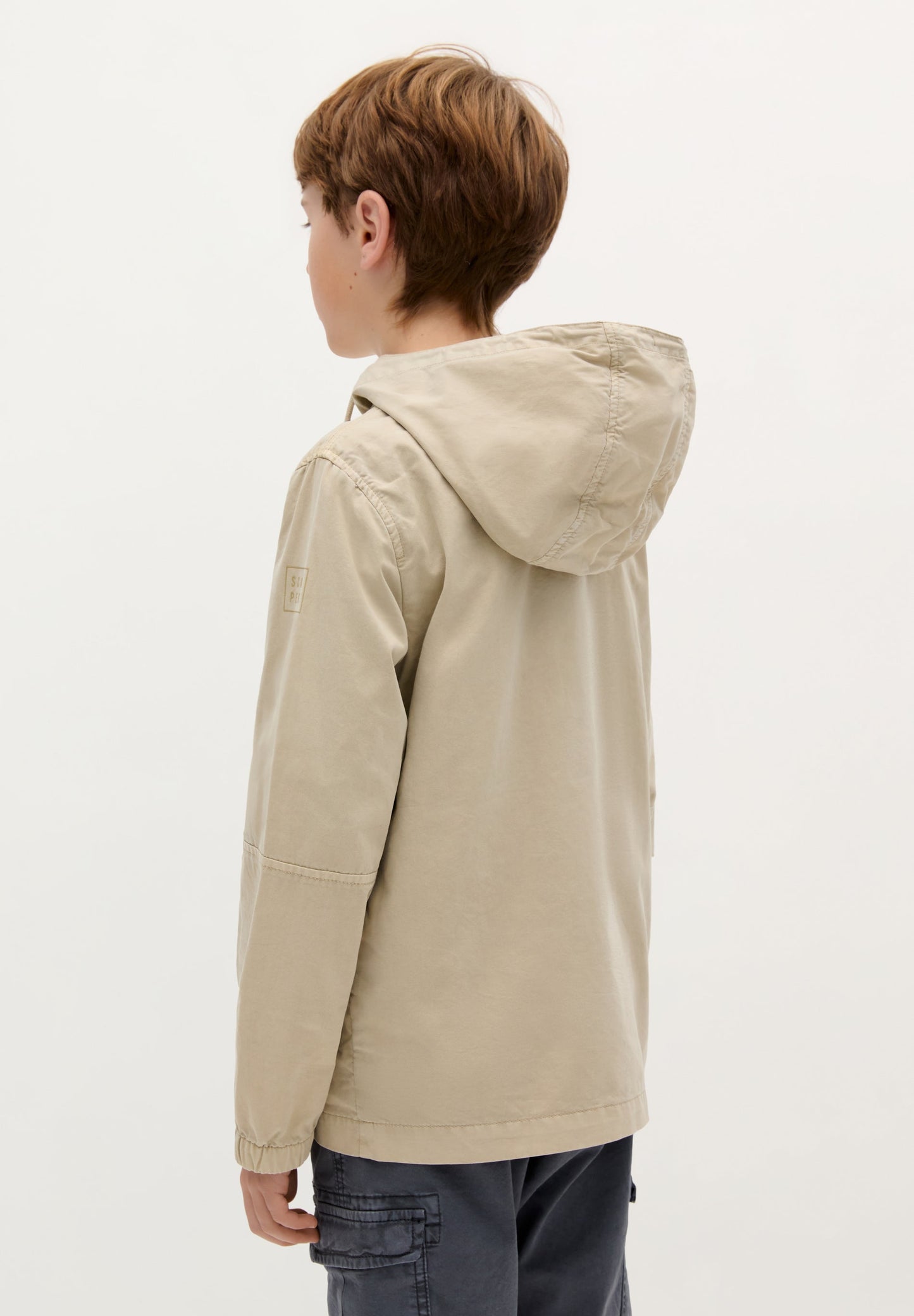 LEICHTER PARKA MIT KAPUZE