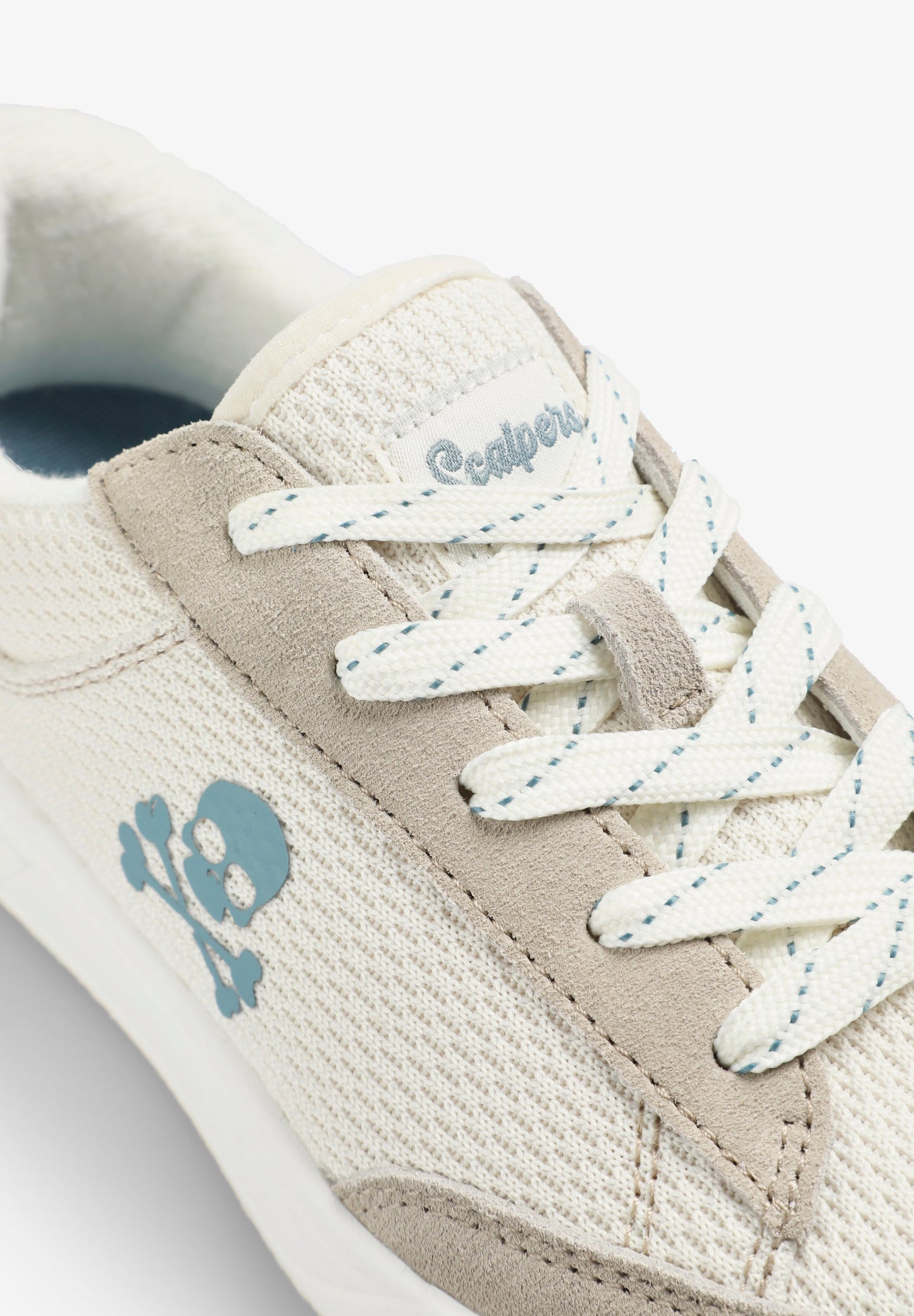 LEDERSNEAKER MIT TOTENKOPF