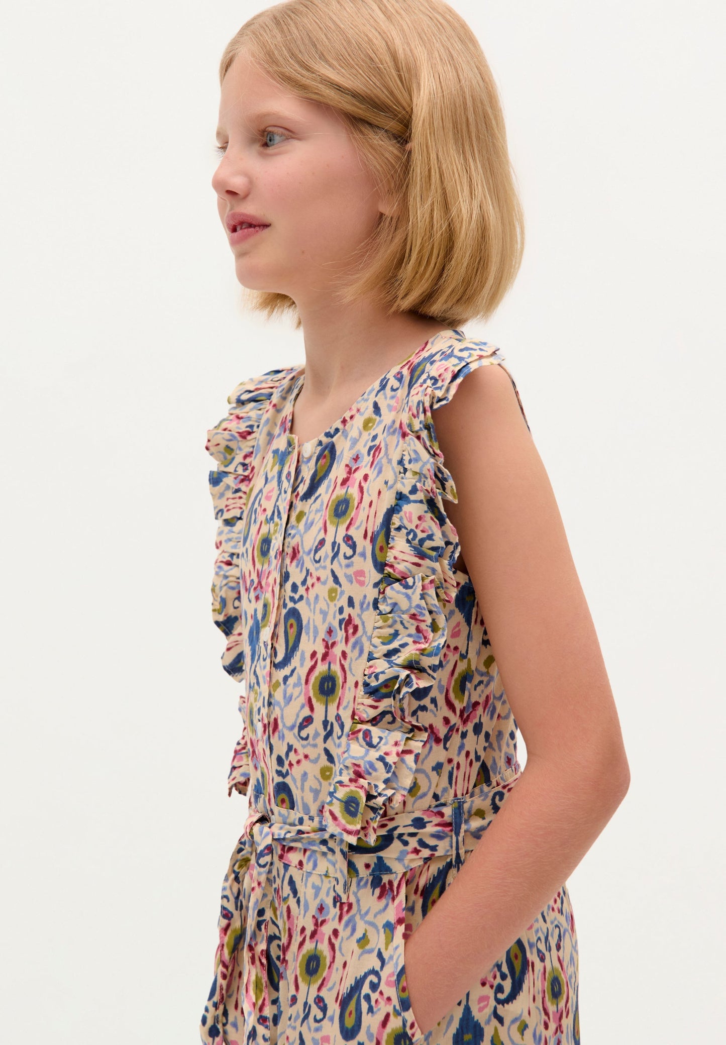 JUMPSUIT MIT PRINT UND VOLANT