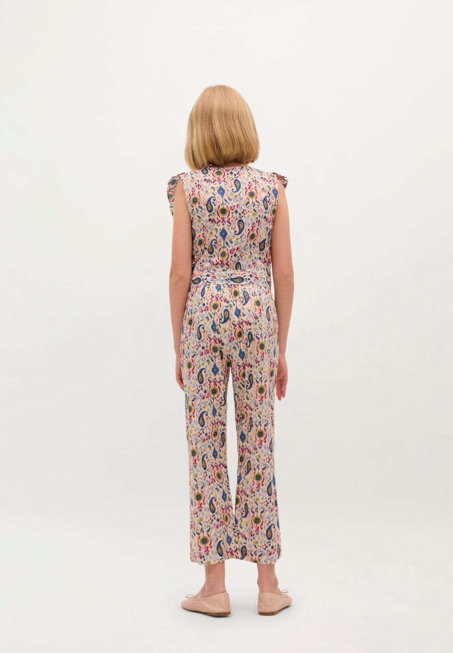 JUMPSUIT MIT PRINT UND VOLANT