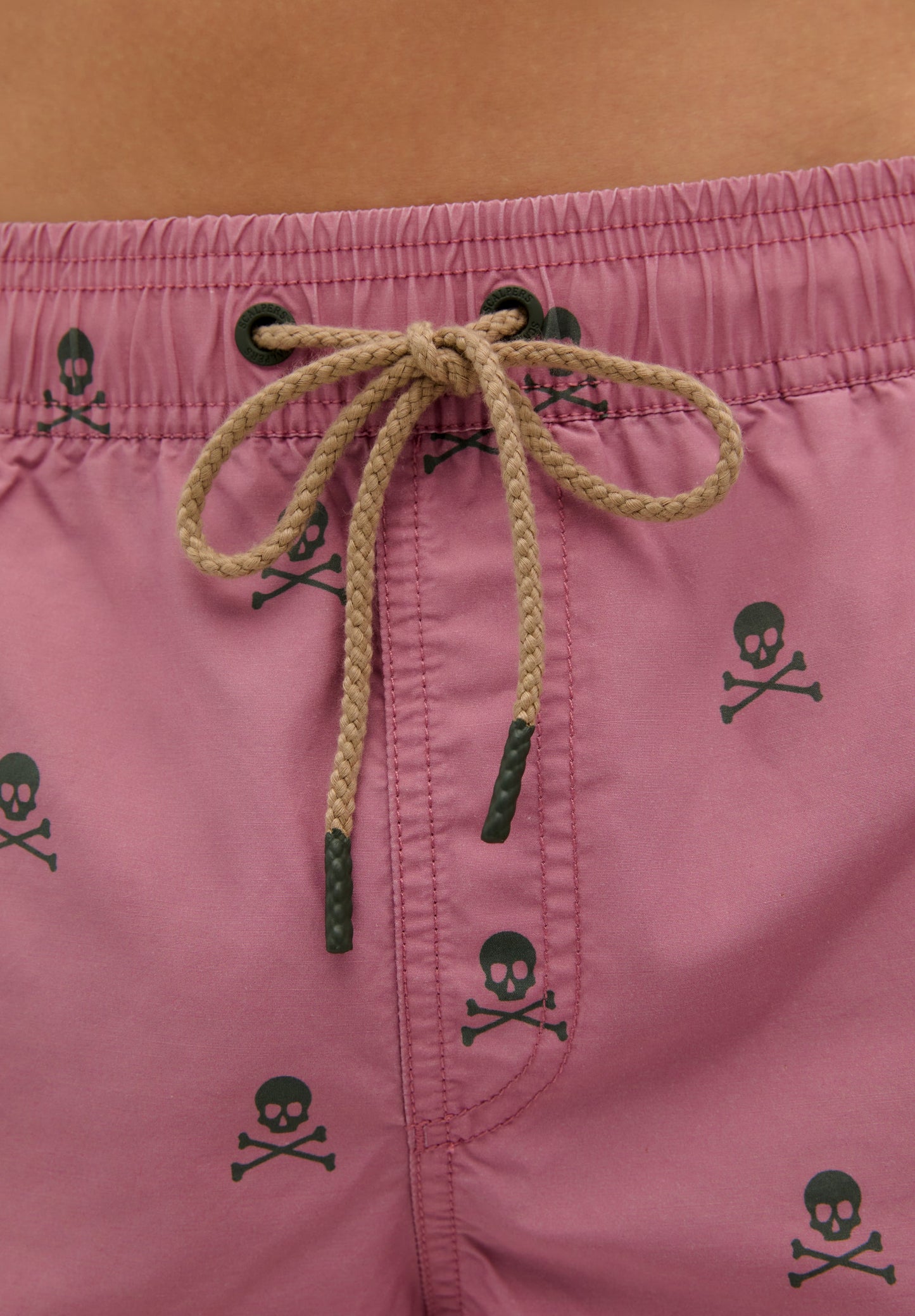 BADESHORTS TOTENKOPFPRINT