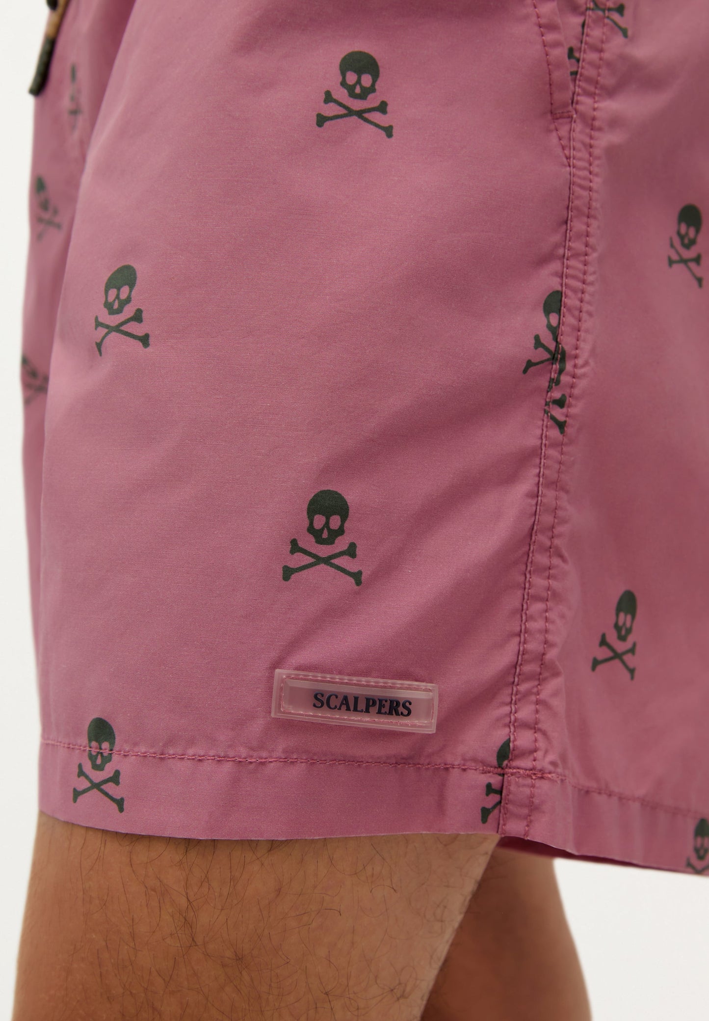 BADESHORTS TOTENKOPFPRINT