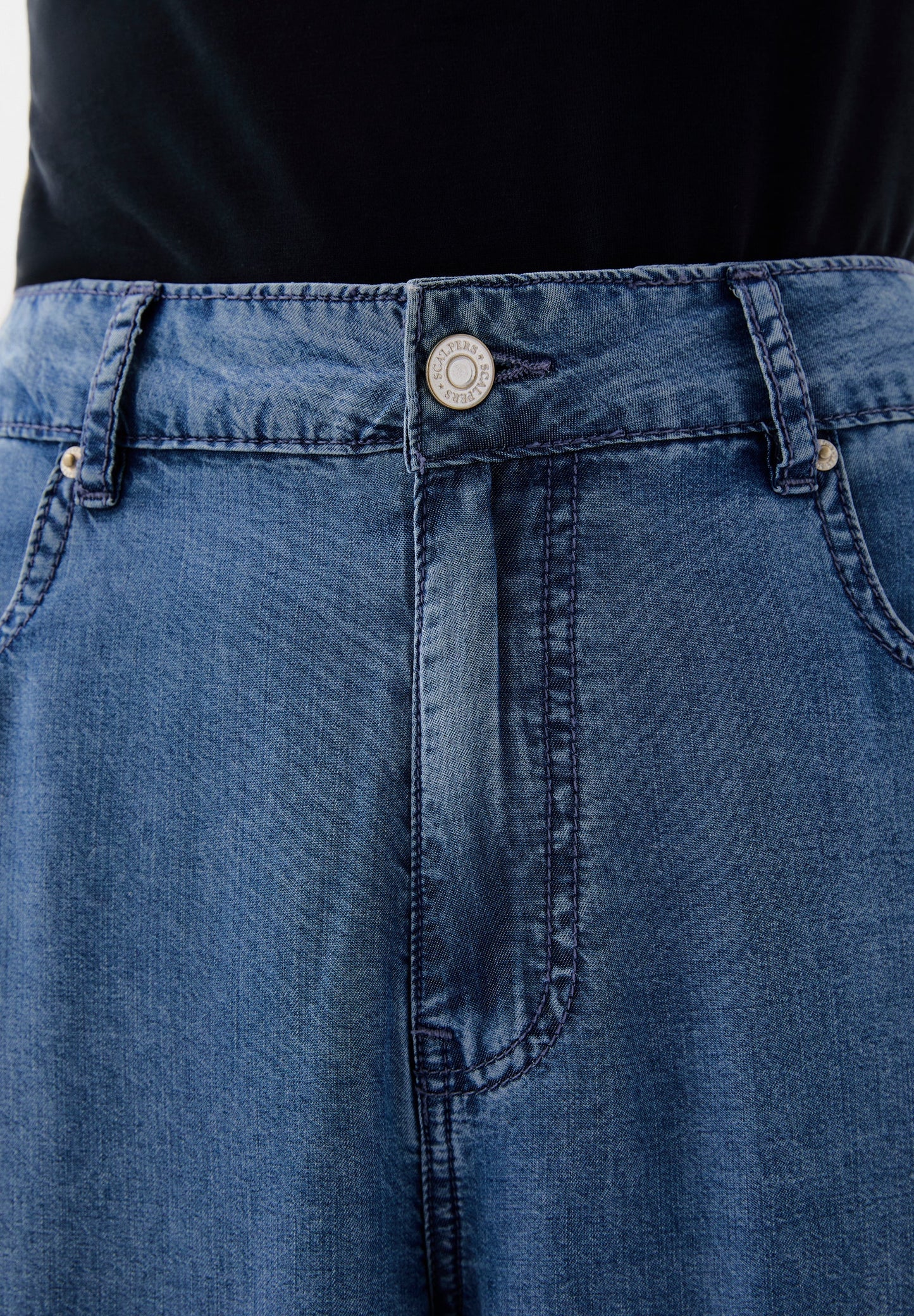 FLIESSENDE DENIMHOSE