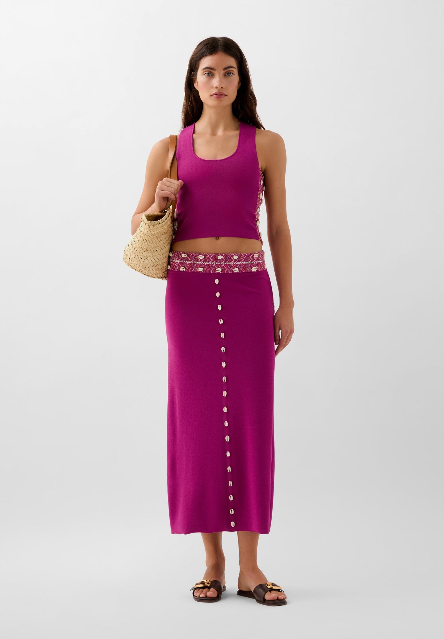 TRICOT TOP MET SCHELPDETAILS