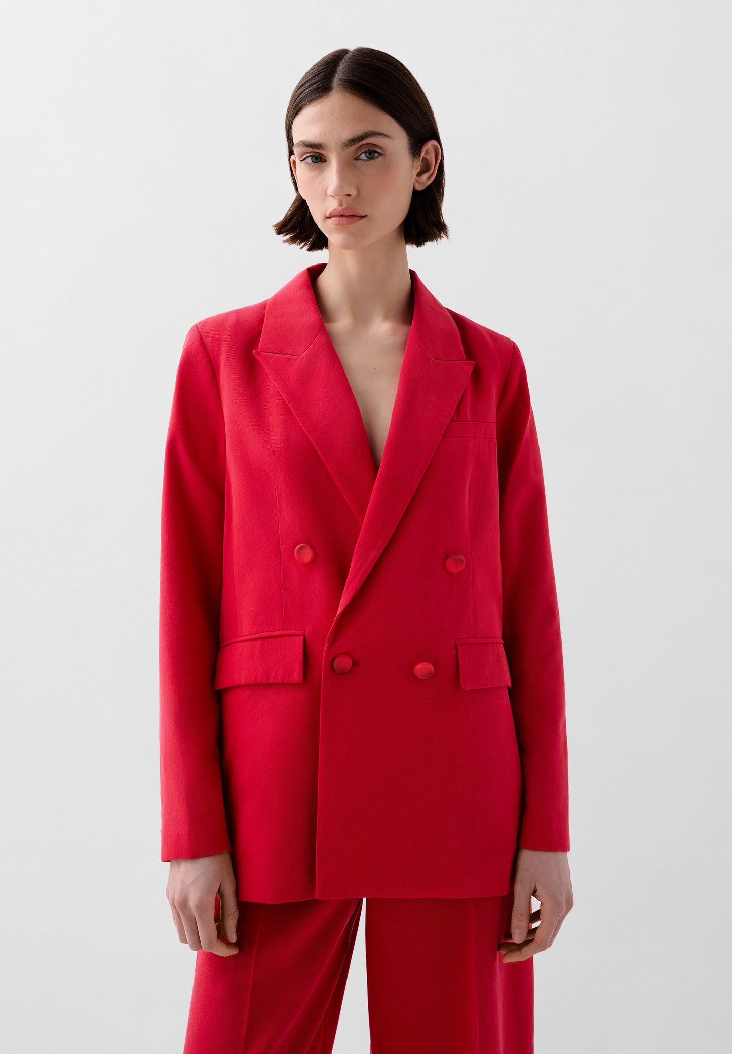 DOBBELREIHIGER BLAZER IN FLIESSENDEM GEWEBE