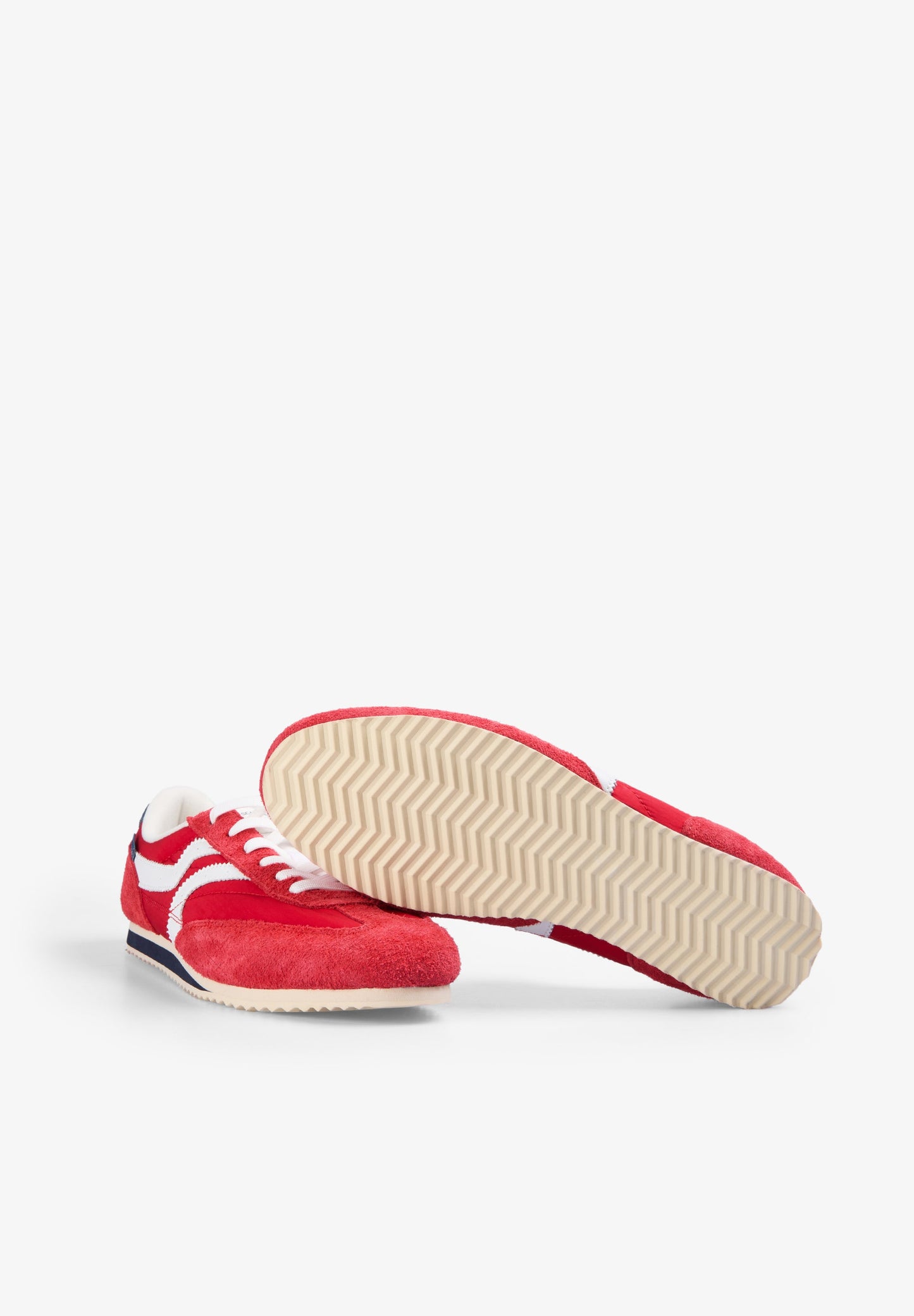 SNEAKER IM RETRO-STIL