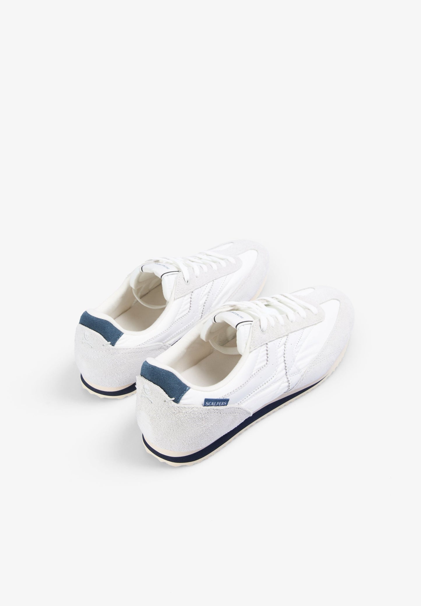 SNEAKER IM RETRO-STIL