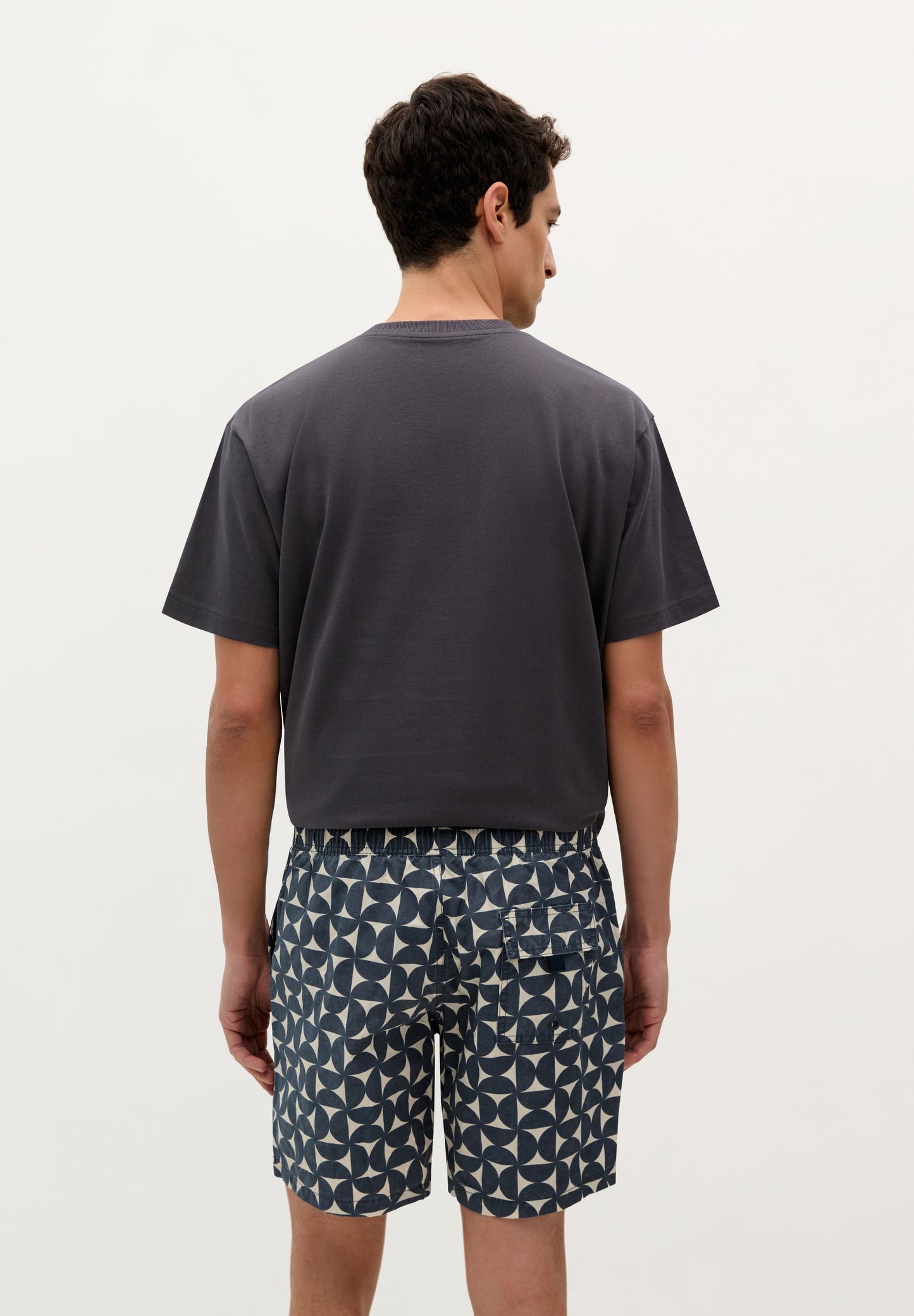BADESHORTS GEOMETRISCHER PRINT