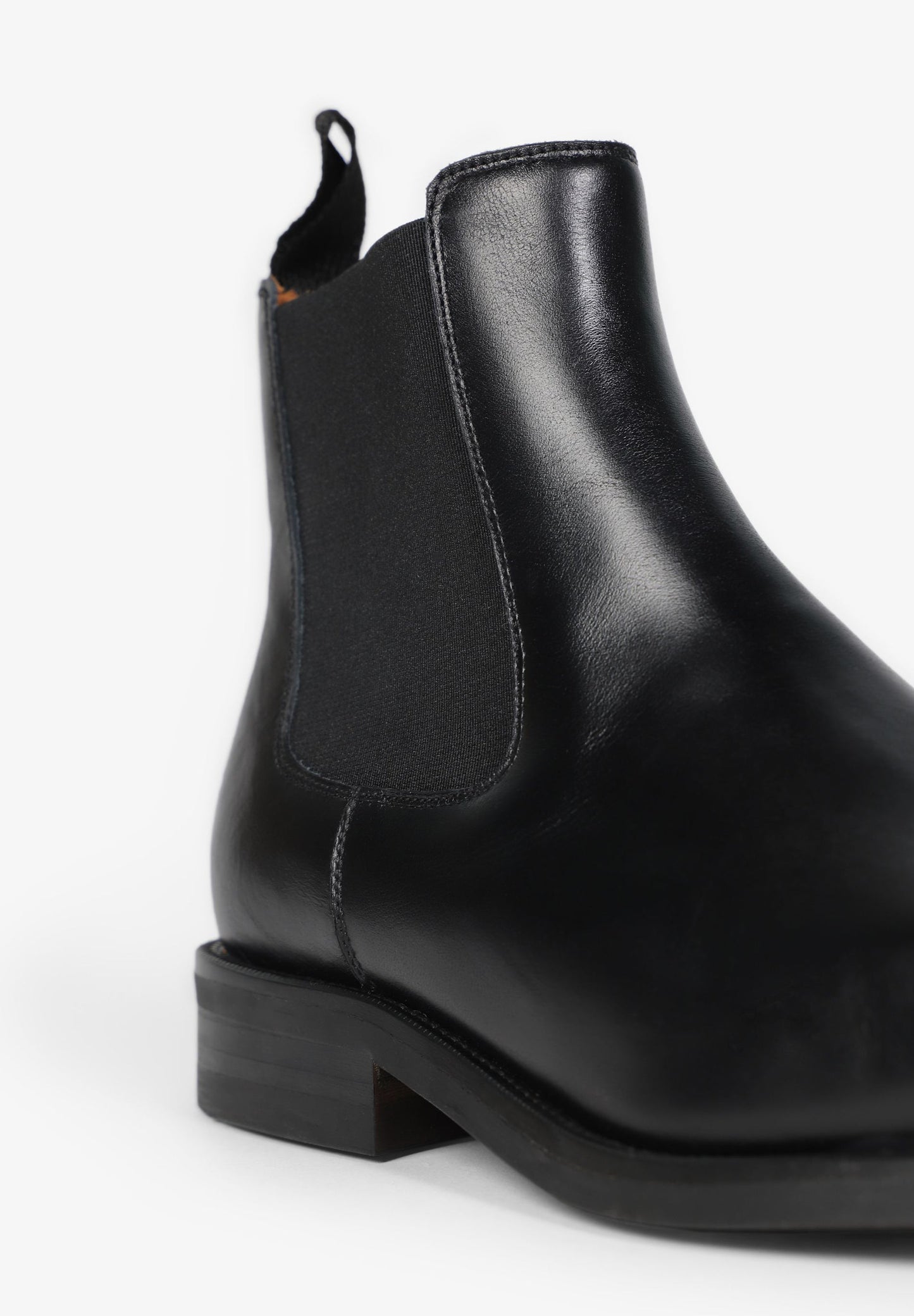 CHELSEA-BOOTS AUS LEDER