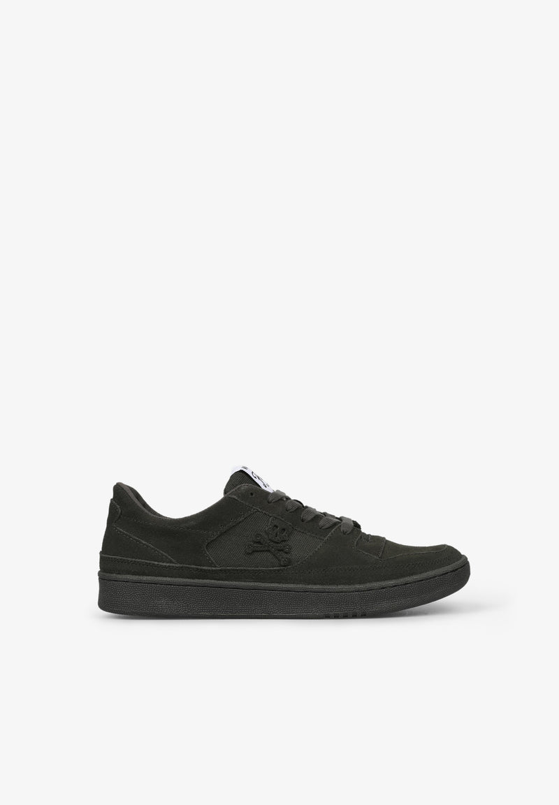 NIEDRIGE SNEAKER AUS WILDLEDER