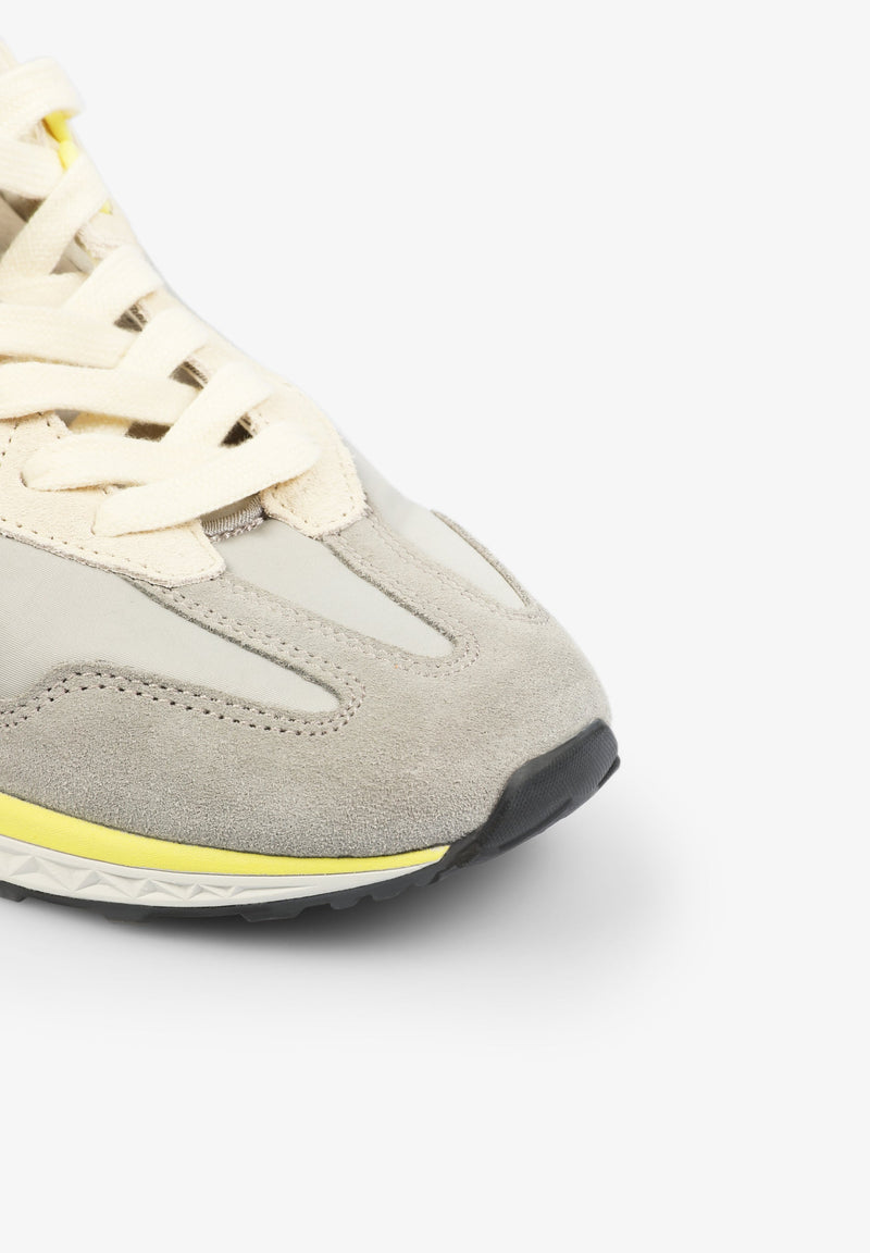 SNEAKER MIT WILDLEDERDETAIL VORNE