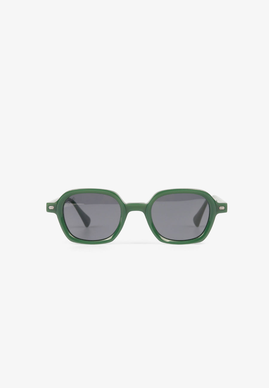 HALBTRANSPARENTE SONNENBRILLE