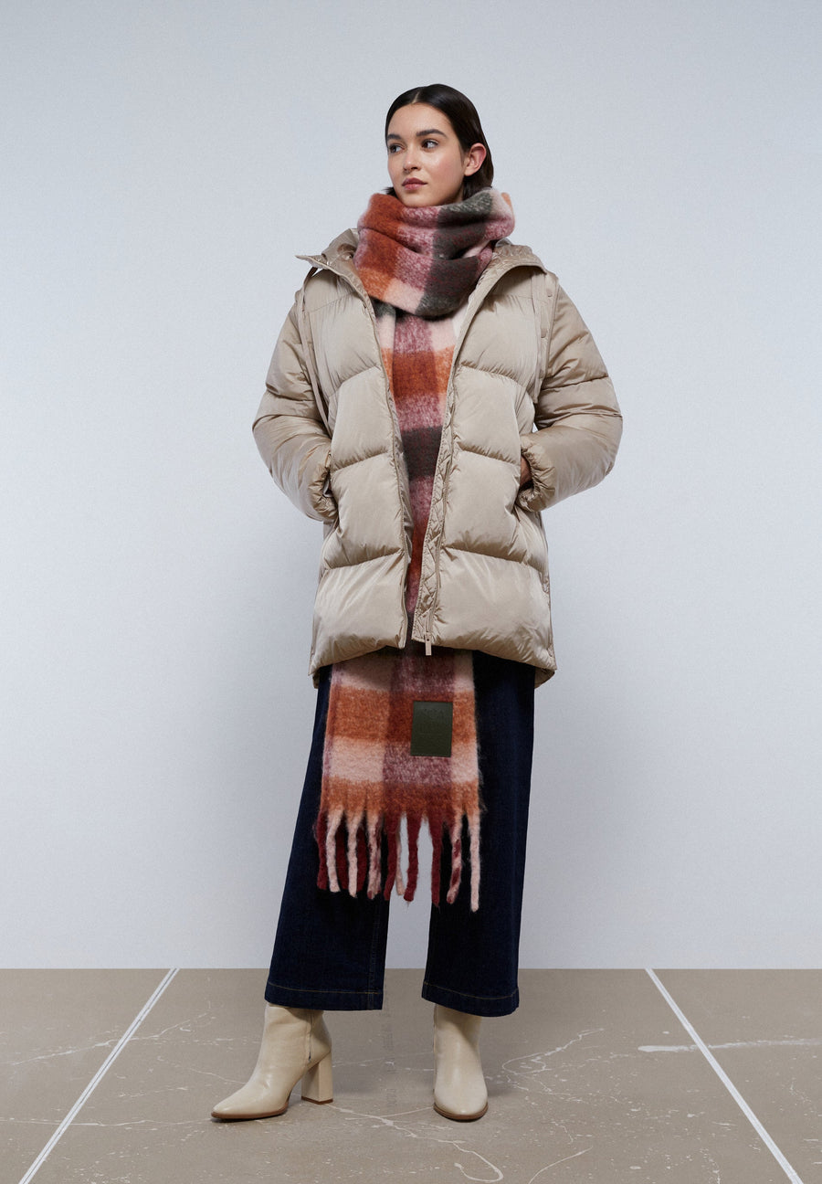 LANGER PARKA MIT ABNEHMBAREN ÄRMELN