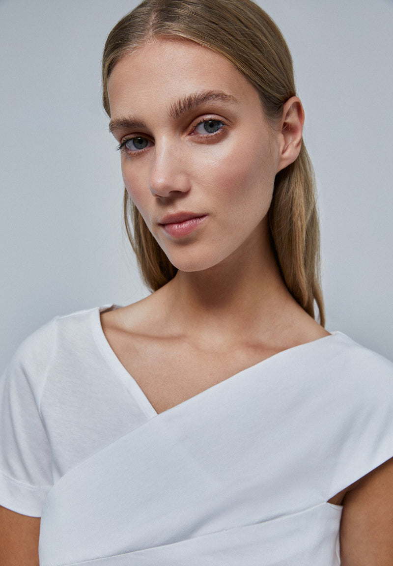 ASYMMETRISCHES TOP