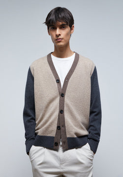 DREIFARBIGER PREMIUM-CARDIGAN