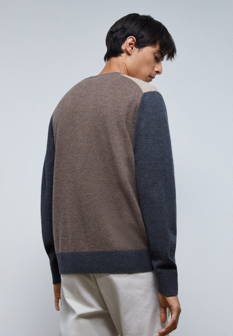 DREIFARBIGER PREMIUM-CARDIGAN