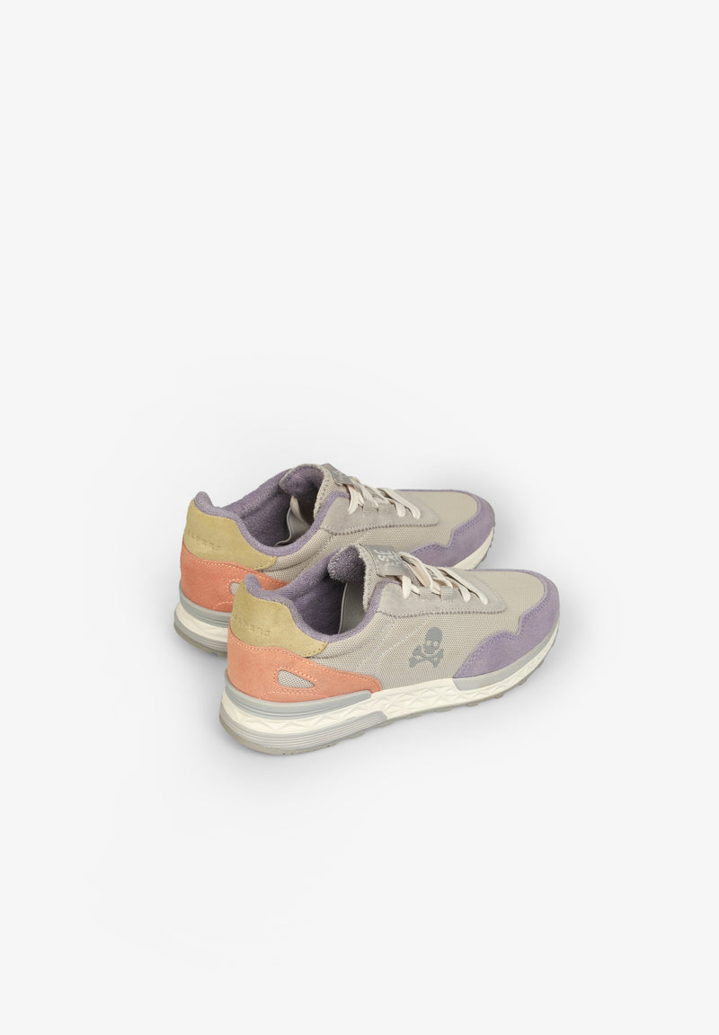 SNEAKER MIT SEITLICHEM TOTENKOPF