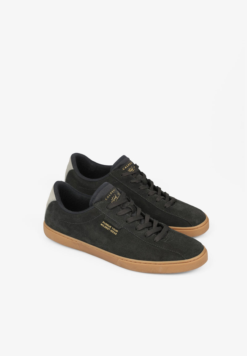 NIEDRIGE SNEAKER AUS WILDLEDER