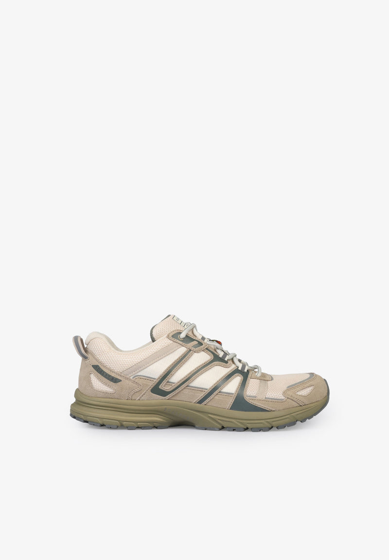 OUTDOOR-SNEAKER