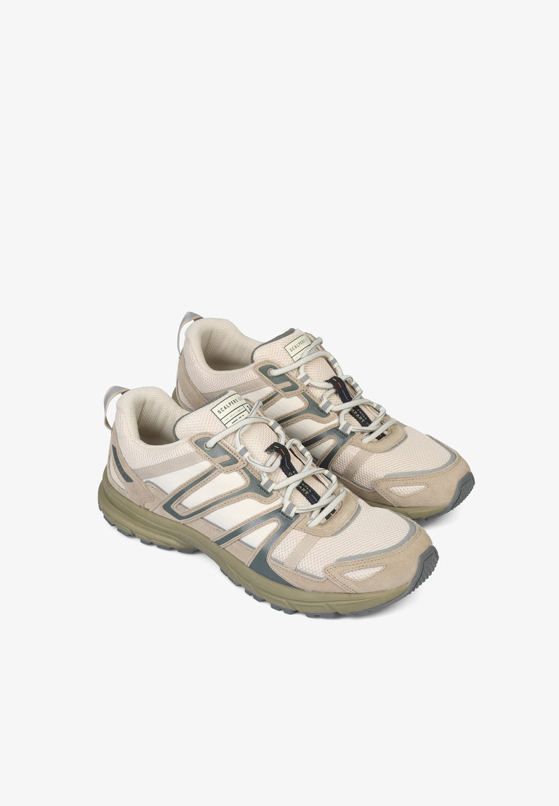 OUTDOOR-SNEAKER