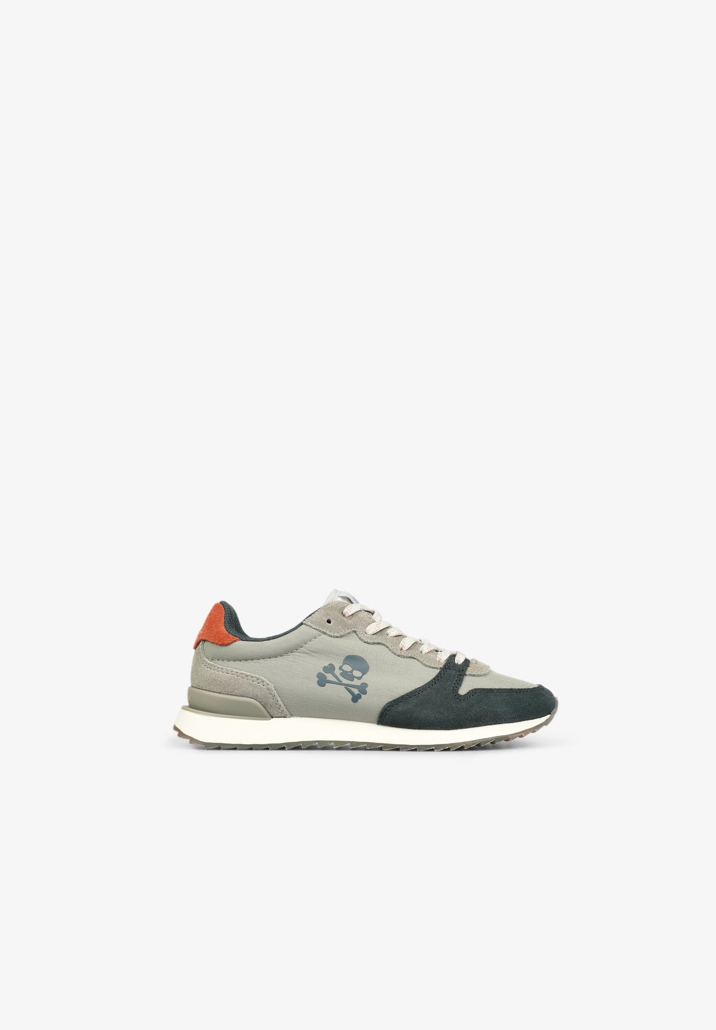 DREIFARBIGE SNEAKER MIT TOTENKOPF