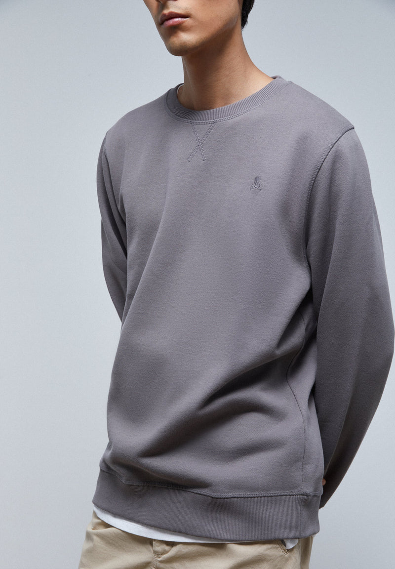 BASIC-SWEATSHIRT MIT TOTENKOPF