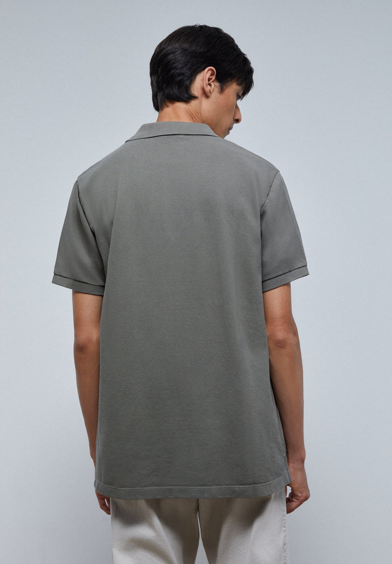 BASIC-POLOSHIRT MIT TOTENKOPF