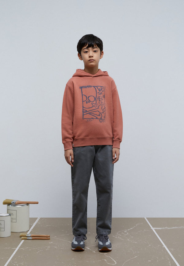 HOODIE MIT KAPUZE UND PRINT VORNE