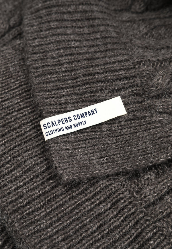 STRICKSCHAL MIT ZOPFMUSTER