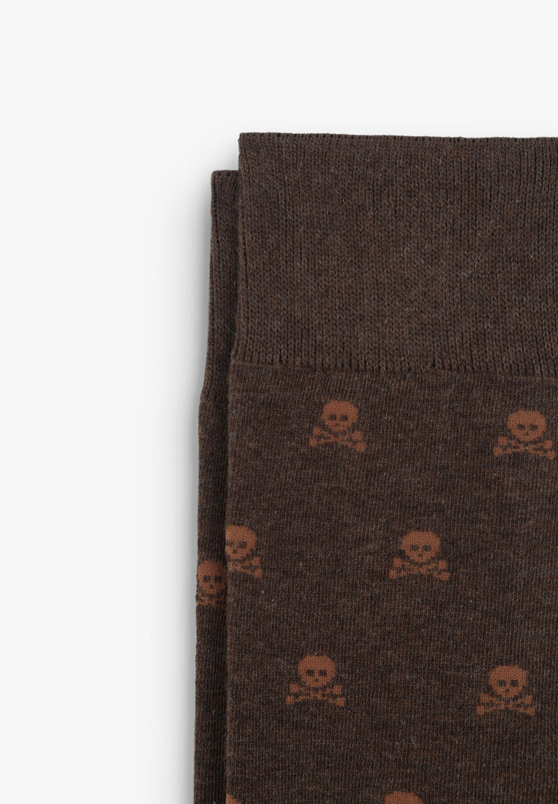 SOCKEN MIT ALLOVER-TOTENKÖPFEN