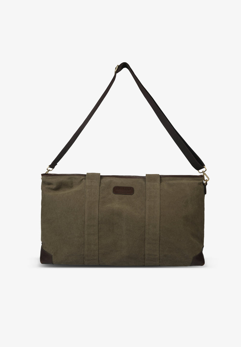 REISETASCHE MIT LEDERDETAILS