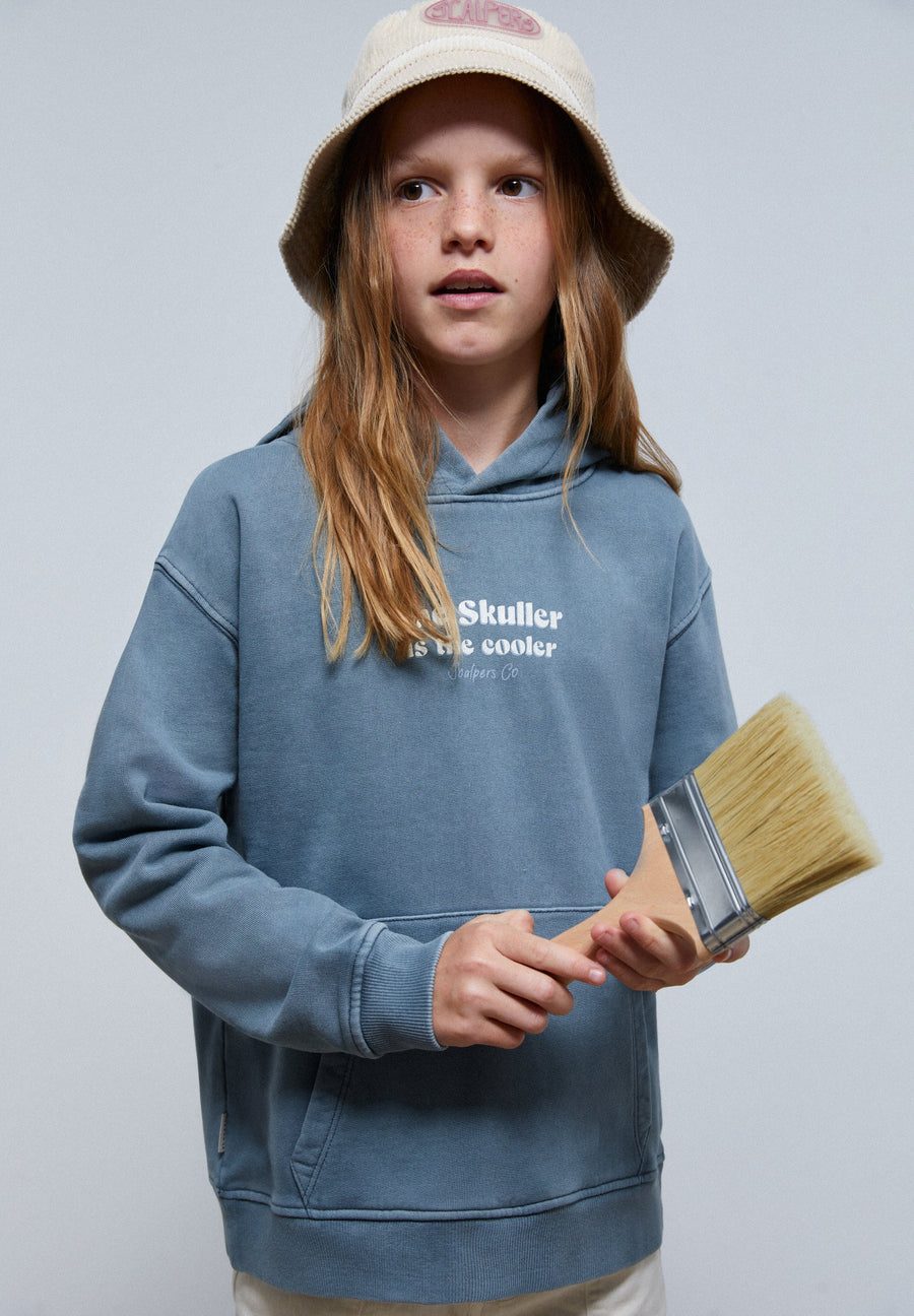 SWEATSHIRT MIT TOTENKOPF AUF DEM RÜCKEN UND GLITZER